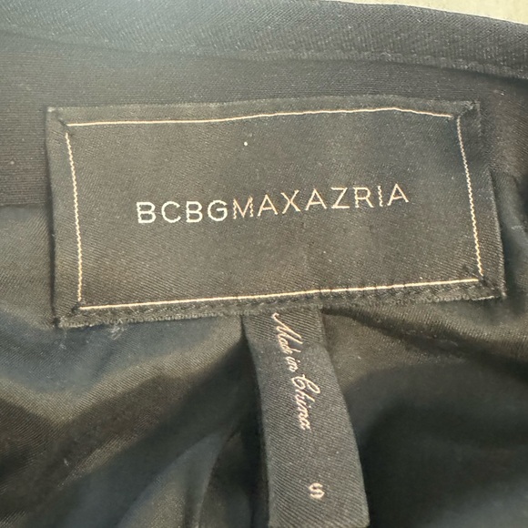 BCBGMaxaazria Cape Sleeve Lined Jacket - Picture 4 of 4